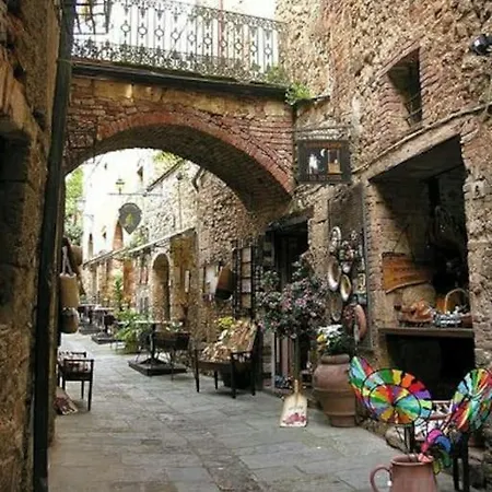 Civico 21 * Massa Marittima